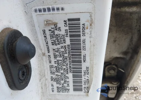 2008 Toyota Corolla Ce z USA, uszkodzony, nr VIN 1NXBR32E98Z992356